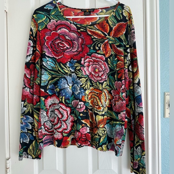 Pierre Cardin Tops - Vintage Pierre Cardin Multicolor Sequins Abstract Floral Top size XL.